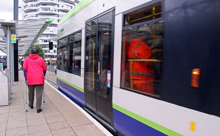 Croydon Rail Station, London, UK 5th November 2009 East Croydon Tramlink public transportのeditorial素材