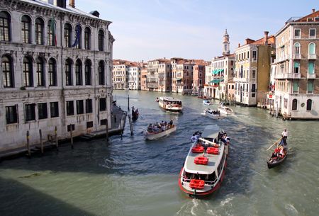 From the Rialto Bridge, Venice, Italy, 21/5/10 tourist river boats and gondola and gondolierのeditorial素材