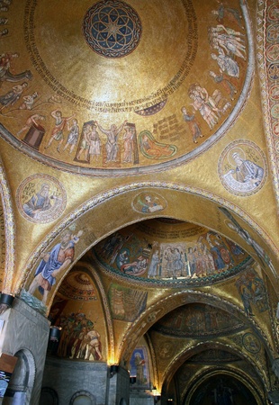 Venice, Italy, 21/5/10 The Patriarchal Catholic Cathedral Basilica of Saint Mark at St Mark's Squareのeditorial素材