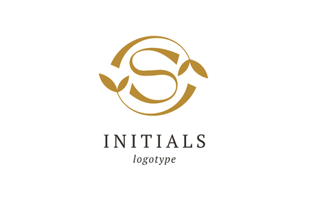 Letter S vector logo. Vintage Insignia and Logotype. Business sign, identity, label, badge initials. Monogram design elements, graceful template. Calligraphic elegant logo design.のイラスト素材