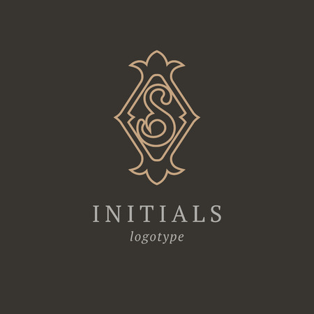 Letter S vector logo. Vintage Insignia and Logotype. Business sign, identity, label, badge initials. Monogram design elements, graceful template. Calligraphic elegant logo designのイラスト素材