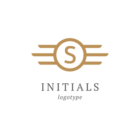 Letter S vector logo. Vintage Insignia and Logotype. Business sign, identity, label, badge initials. Monogram design elements, graceful template. Calligraphic elegant logo designのイラスト素材