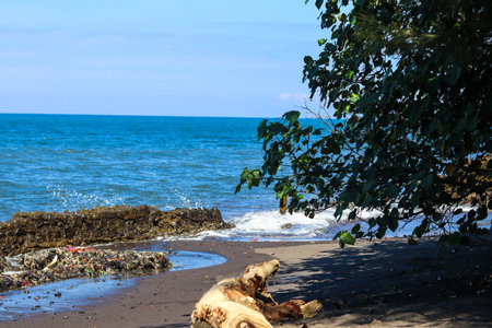 beautiful view of Cacalan Banyuwangi beachの写真素材