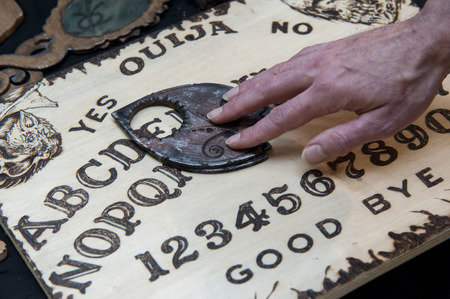 the seance board point to yes during a sessionの写真素材