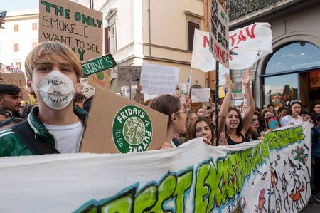 Florence, Italy - 2019, September 27: People crowds the city streets during the Global Climate Strike For Future Event.のeditorial素材