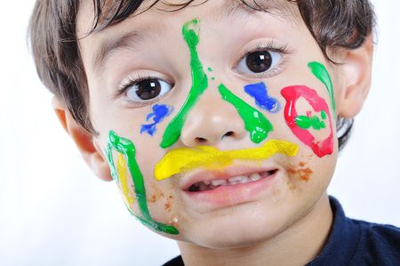  Kid with colored face の写真素材