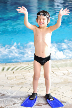 swimming kidの写真素材