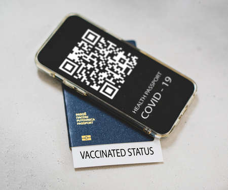 Covid-19 smartphone QR code passport , High quality photoの写真素材