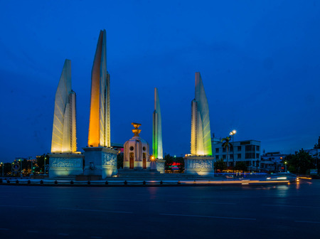 The Democracy Monument at twilight time at Bangkok,Thailandのeditorial素材