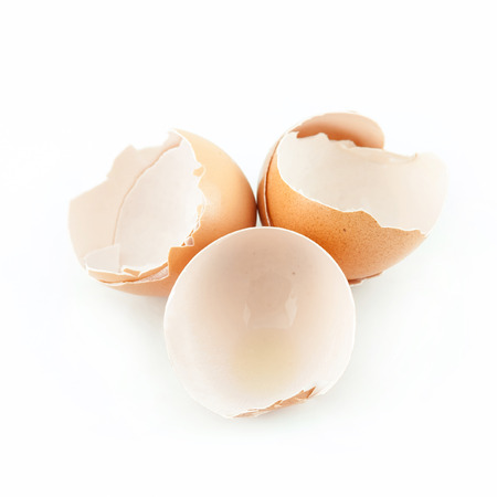 broken eggshell isolated on white backgroundの写真素材