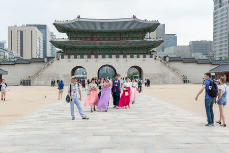 Tourists near the Gwanghwamun Gate in Seoul, South Koreaのeditorial素材