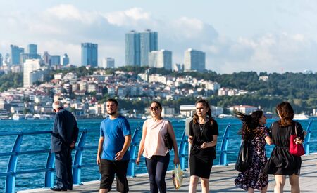 People walking at the Corniche park at Uskudar, Istanbul, Turkey, on the Anatolian shore of the Bosphorus.のeditorial素材