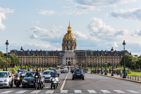 Les Invalides formally The National Residence of the Invalids, a complex of buildings in the 7th arrondissement of Paris, France, containing museums and monuments, all relating to the militaryのeditorial素材