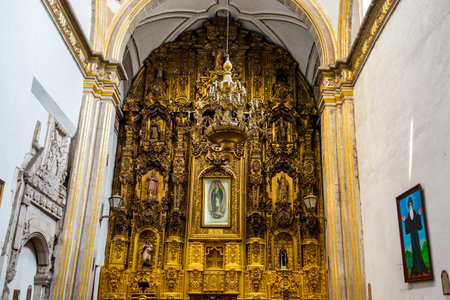 Interiors of the Church and Convent of San Francisco,  located at the western end of Madero Street in the historic center of Mexico City, near the Torre Latinoamericanaのeditorial素材