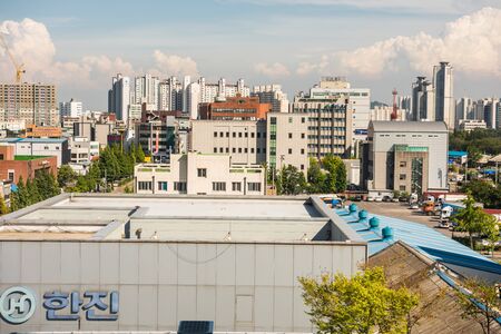 Aerial view of Inchoen port with rootops of traditional Korean houses and buldings near the Jayu Park (Park of Freedom) and China Town in South Korea.のeditorial素材