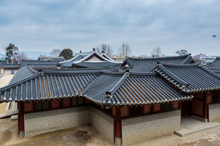 Wooden house and black tiles of Hwaseong Haenggung Palace in Suwon, Korea, the largest one of where the king Jeongjo and royal family retreated to during a warのeditorial素材