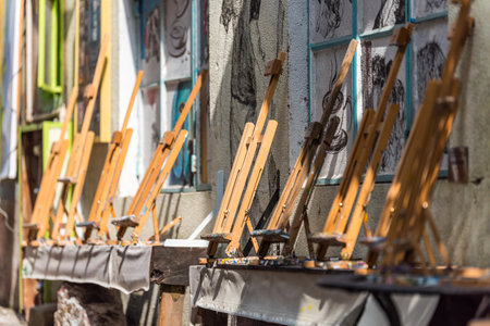 wooden oil Painting Frame Shelf Artist Tripod Tabletop Holder Stands in Dafen oil painting village, Shenzhen, China.のeditorial素材