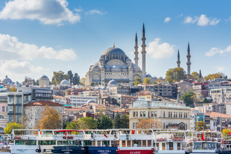 Cityscape of bank of bosphorus strait in Istanbul with Suleymaniye mosque, which is an Ottoman imperial mosque located on the Third Hill of Istanbul, Turkeyのeditorial素材