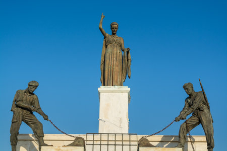 Statue of The Liberty Monument in Nicosia, erected in 1973 to honor the anti-British EOKA fighters of the Cyprus Emergency of 1955-1959のeditorial素材