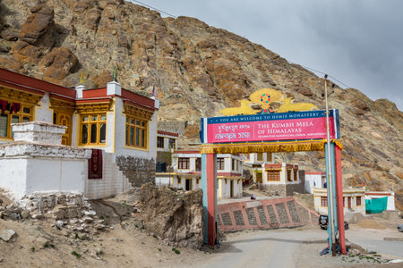 Tibetan traditional building, and welcome message the entrance of Hemis monastery in Leh, Ladakh, Jammu and Kashmirのeditorial素材