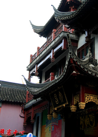 Scenery at City God Temple of Shanghaiのeditorial素材