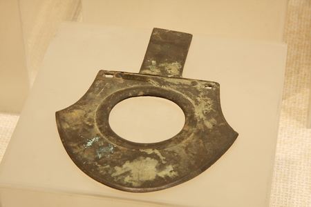 Bronze ax (Zhou), an ancient Han weapons, symbols of power. Collection in Huzhou, Zhejiang Museum.のeditorial素材