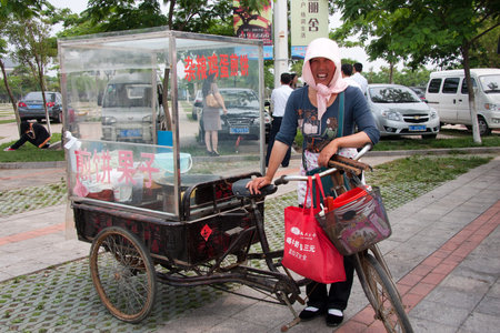 A smiling vendorのeditorial素材