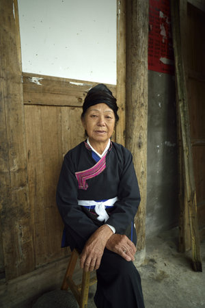 Half moon, located in Creek town, xiapu County, Fujian province, was zu villages populated by unique architectural features of the she nationality, is known as \"zu history and culture village.\" pictured on her mother-in-law.のeditorial素材