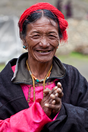 DHO TARAP, NEPAL - SEPTEMBER 11: Tibetan nomad poses for a photo during Dho Tarap Full Moon festival on September 11, 2011 in Dho Tarap village, Upper Dolpo, Nepalのeditorial素材