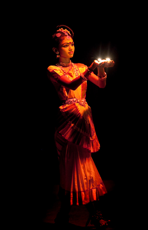 COCHIN, INDIA - FEBRUARY 17, 2010: Beautiful Indian girl dancing Mohinyattam Dance of enchantress in Fort Cochin, South India. Mohiniyattam is traditional South Indian dance from Keralaのeditorial素材