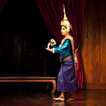 SIEM REAP, CAMBODIA - JANUARY 4, 2013: Beautiful girl performing Apsara Dance in Siem Reap, Cambodia. Apsara Dance is the ancient classical dance form of Cambodia.のeditorial素材