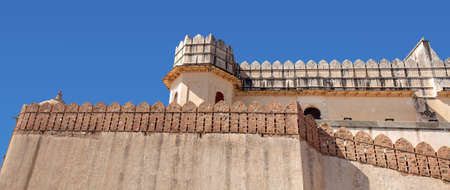 Famous ancient Kumbhalgarh fort in Rajasthan, India. It is a Mewar fortress on the westerly range of Aravalli Hills, in the Rajsamand district near Udaipur. The wall is 38km long.のeditorial素材