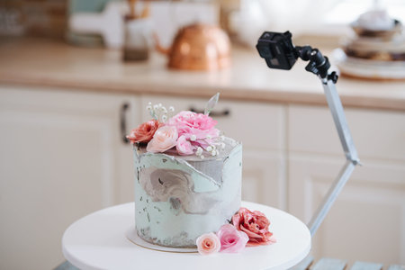 Take pictures of cake for social networks and personal blog